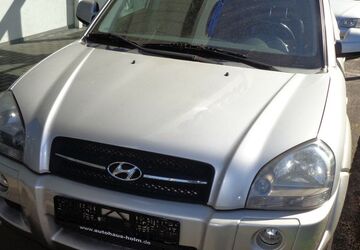 Hyundai TUCSON 168.402 km 4.950 &euro; Mönchengladbach 41068