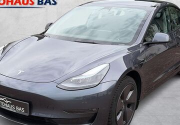 Tesla Model 3 76.100 km 30.850 &euro; Kaarst 41564