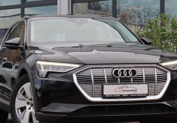Audi e-tron 111.090 km 20.900 &euro; Neuss 41469