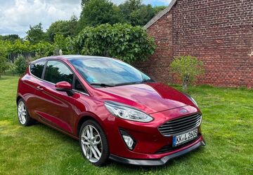Ford Fiesta 90.000 km 9.099 &euro; Willich 47877