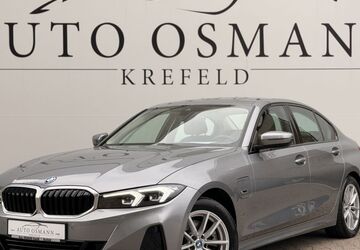 BMW 320 60.900 km 26.300 &euro; Krefeld 47805