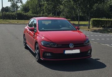 VW Polo 146.000 km 12.990 &euro; Düsseldorf 40221