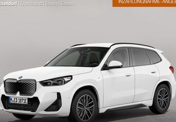 BMW iX1 43.219 km 39.990 &euro; Düsseldorf 40237