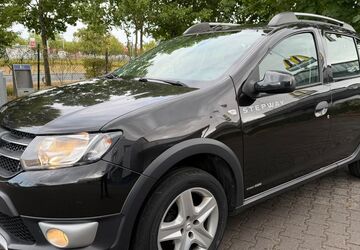Dacia Sandero 157.000 km 3.999 &euro; Neuss 41468