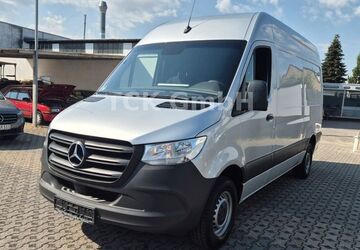 Mercedes-Benz Sprinter 156.300 km 24.978 &euro; Mönchengladbach 41063