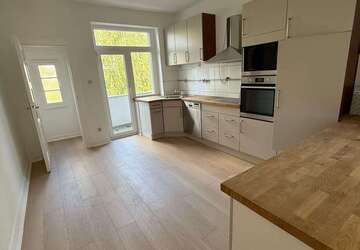 Wohnung Düsseldorf Heerdt - 2 Zimmer, 63 m&sup2;, 1.010&euro; | Angebot:26817201