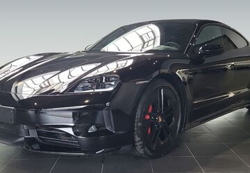 Porsche Taycan 19.900 km 142.900 &euro; Willich 47877