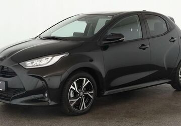 Toyota Yaris 14.700 km 22.484 &euro; Neuss 41460