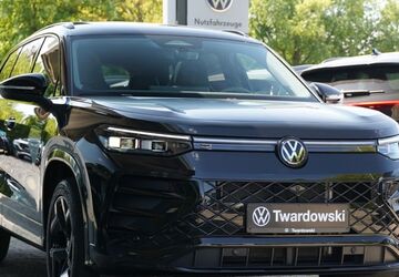 VW Tayron 6.328 km 51.990 &euro; Wegberg 41844