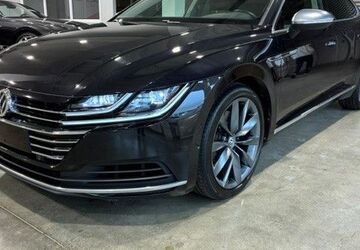 VW Arteon 210.000 km 17.300 &euro; Willich 47877
