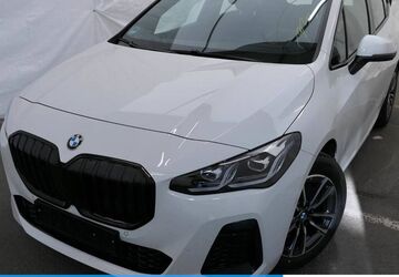 BMW 223 Active Tourer 24.640 km 34.870 &euro; Mülheim 45472