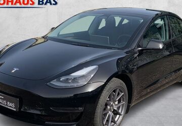 Tesla Model 3 127.987 km 28.750 &euro; Kaarst 41564